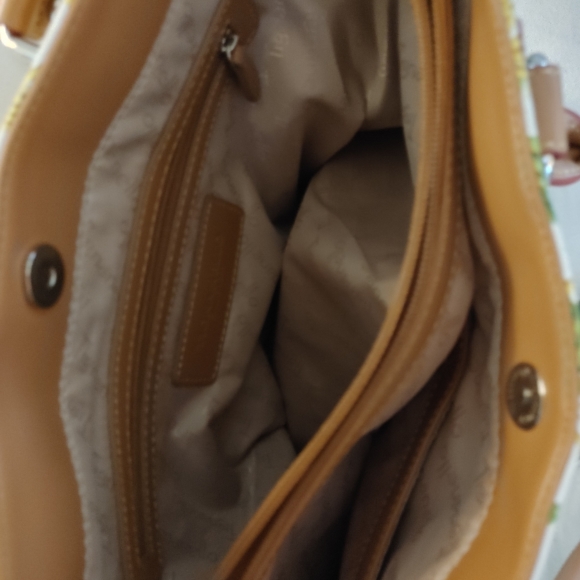 Adorable Tignanello leather Shoulder bag - Picture 5 of 7